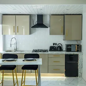 Luxe Bradford , Bradford (West Yorkshire) United Kingdom